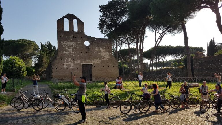 Scopri di più sull'articolo Scopri le chiese del Parco dell’Appia Antica